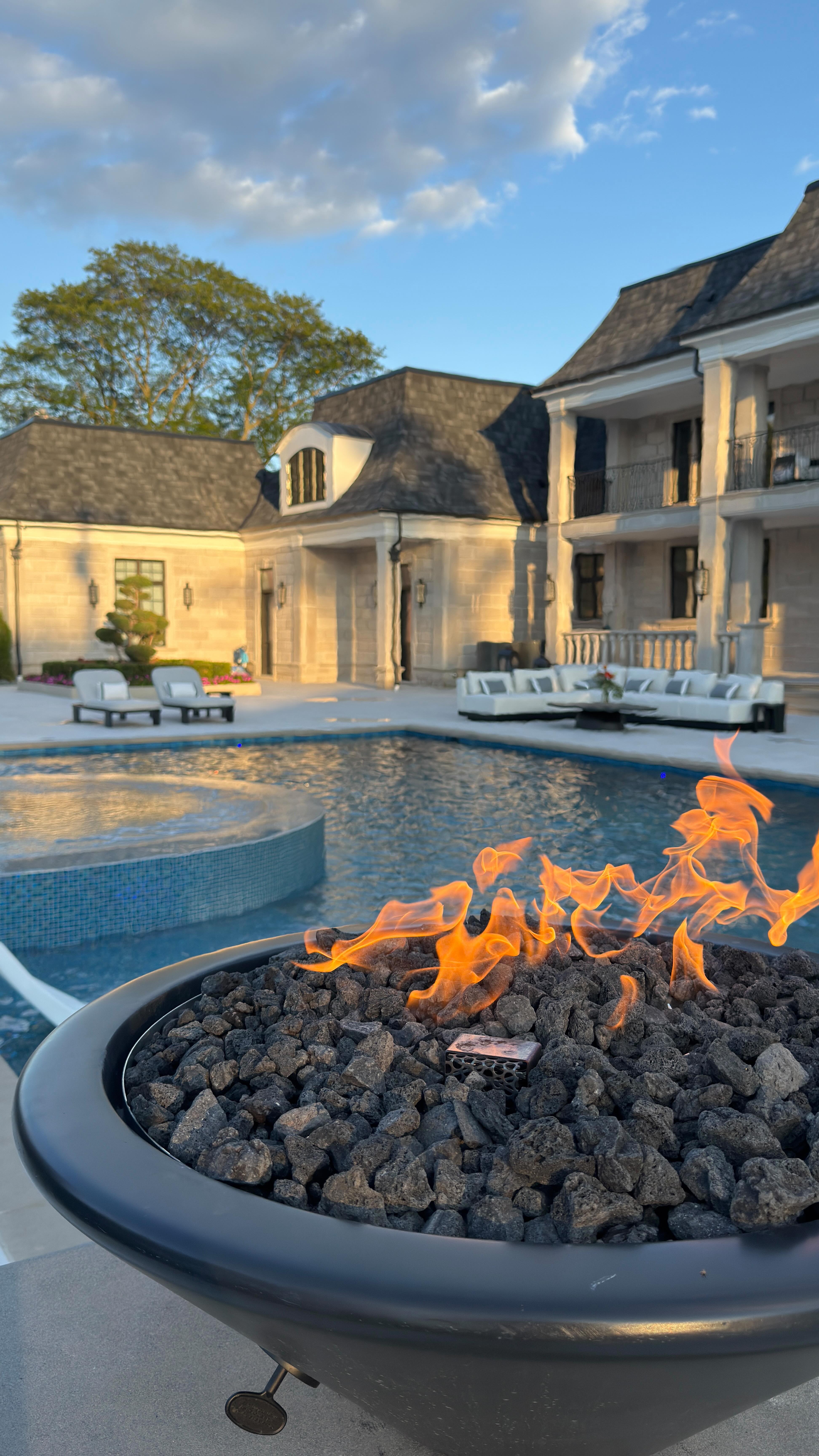 An elegant setup with just the right balance of style and comfort built for relaxing nights by the water.
#CoastalPools #ModernBackyard #MichiganDesign #PoolBuilder #OutdoorLiving LuxuryPool