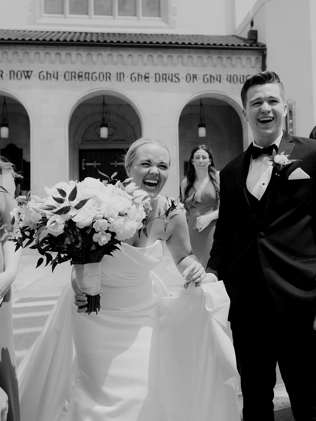 From the @summerallchapel to the @gaillardcenter - this was a picture perfect spring wedding. We are so excited to create more magic this spring season!
•
•
•
@franziannika.photography
@classicplanninganddesignco
@summerallchapelweddings
@lit_charleston