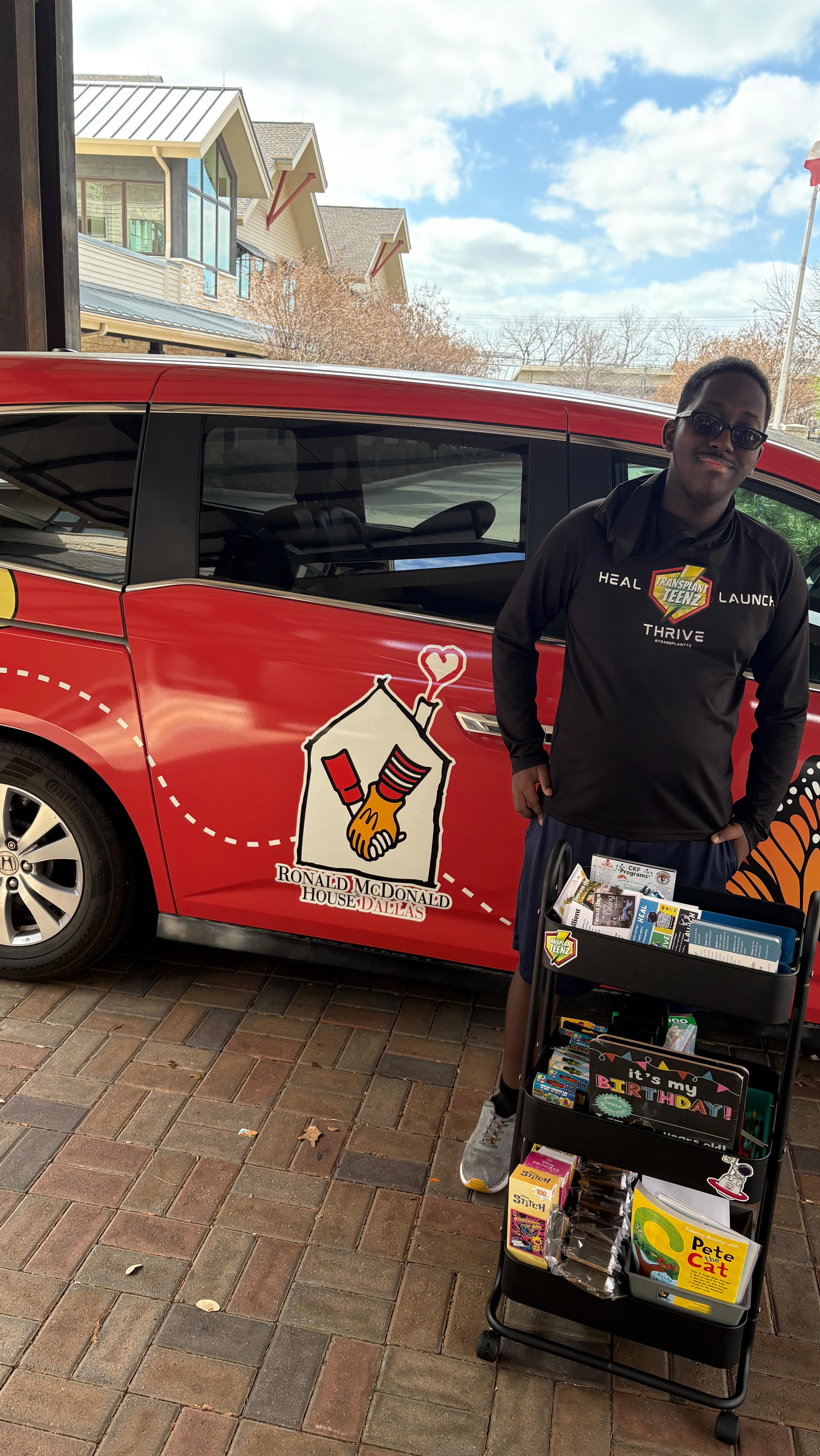 Being away from home is tough. And the transplant process can feel isolating. That’s why we are partnering with @rmhdallas to provide transplant specific resources, games, and toys to the families they serve navigating the transplant experience. #transplantteenz #pediatrictransplant #missioninspire #hopeisateamsport #ronaldmcdonaldhousecharities