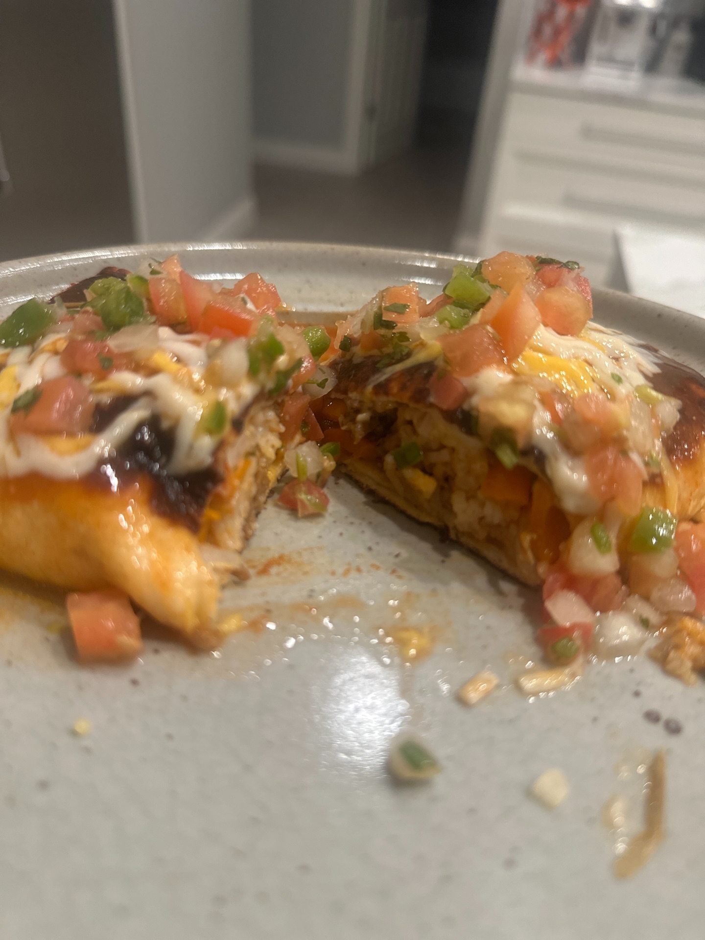 Can we talk about my first burritos?
My husband wanted burritos 🌯
I purchased large tortillas.
Thawed the @impossible ground
Mixed more @allrecipes taco seasoning mix.
Sautéed bell peppers 🫑 onions 🧅 and mushrooms 🍄🟫
Spread @heb Organic refried beans in the XL tortilla, sprinkled some @daiyafoods Mexican cheese shreds, loaded it up. Folded it and panfried it. Then smothered it in red enchilada sauce. Topped with Daiya cheese and a lid to melt it. Added a little pico de gallo and …… voila Vegan burrito.
#vegan #veganburitto #eathealthy #plantbased