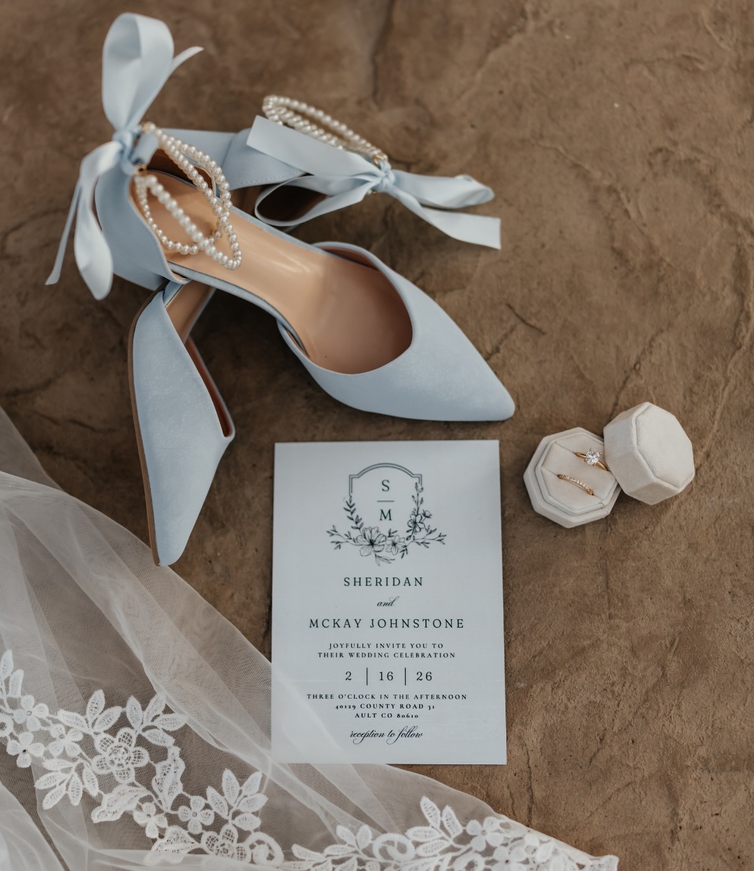 Just a few detail shots 📸🥰
Host Planner @lacycrane.photo
Florals @farmgirlflowers
Venue @heartwoodsstudio