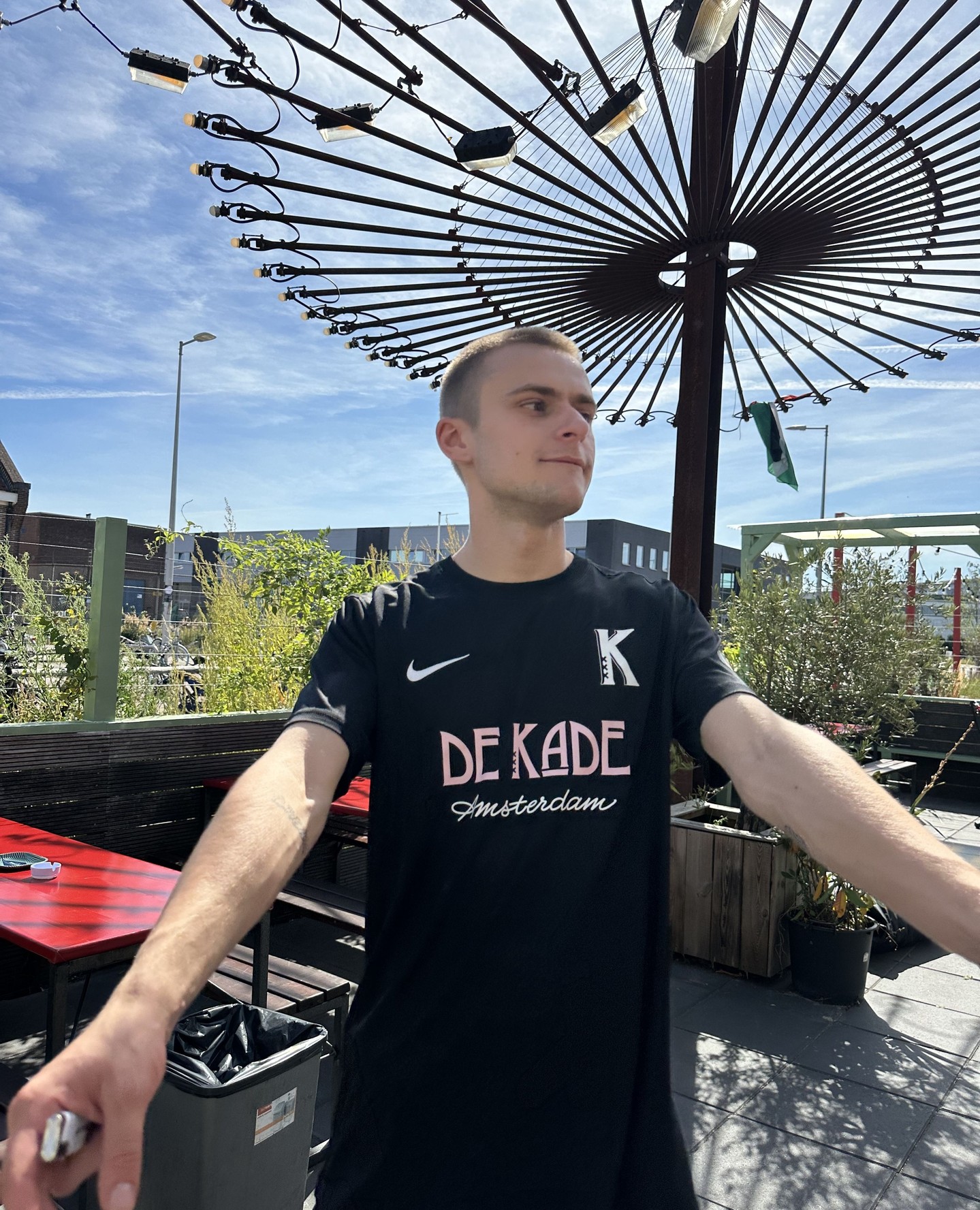 Our clothes are more than merch. It’s a reminder to move through life with peace and happiness. ✨
#HiddenGemInAmsterdam #Stylish #AmsterdamTravel #AmsterdamCoffeeshop #Peace #Merch #BeHappy #DeKade