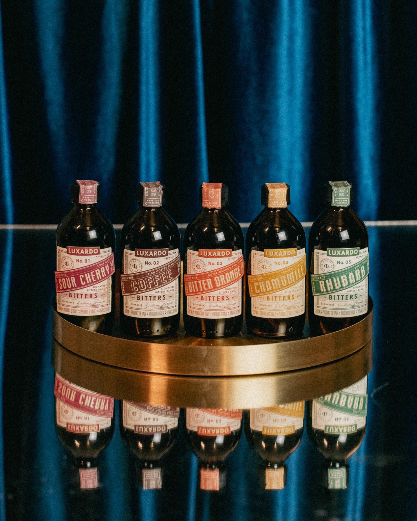 Five bitters. Endless possibilities. 💧 From the bright citrus of Bitter Orange to the rich depth of Coffee, the floral notes of Chamomile, the tart complexity of Sour Cherry, and the vibrant bite of Rhubarb, Luxardo Bitters add balance, aroma, and character to any cocktail. Just a few drops can transform the glass.