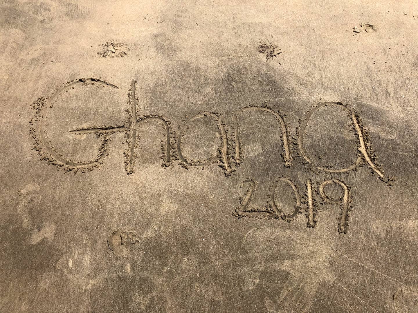 Take me back to Ghana 🇬🇭 It's been almost two years since our last service trip to Ghana, but the memories are still fresh (and funny) as yesterday 🌞🌿
#Ghana
#SimplyTAF
#friendship
#buckeyes #taf
#summervibes
#servicelearning
#TAFadventures
#beachdays #travel
#communitybuilding
#SisforSustainability
#AkumanyiFoundation