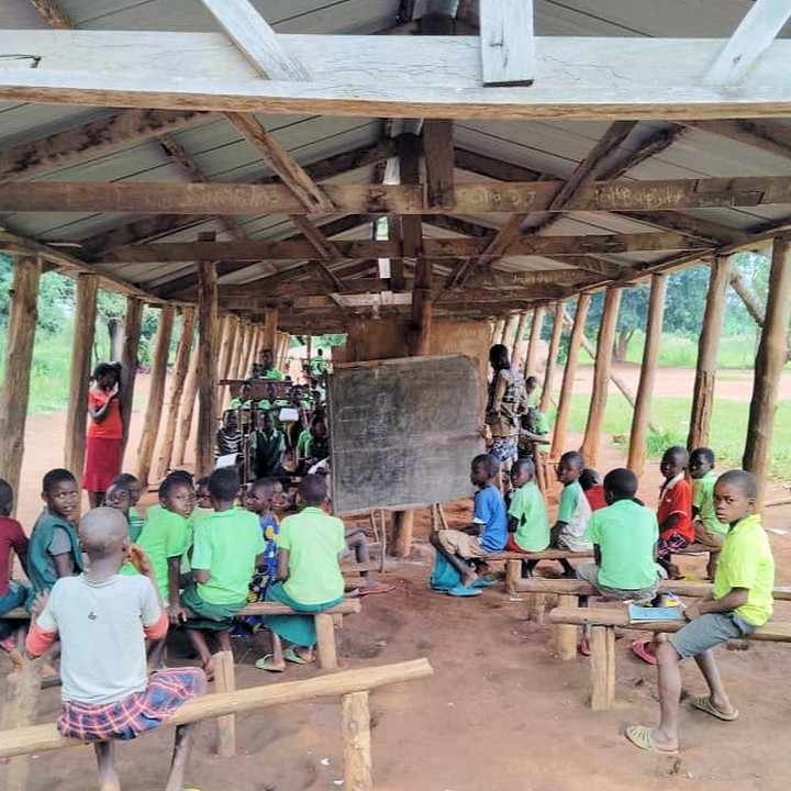 2024 photos of Diawo School in South Sudan. As you can see, classroom and furniture are rudimentary. Sanitation facilities non-existent.