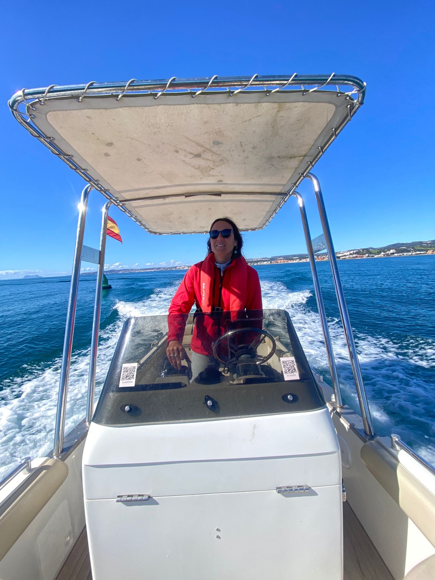 Start your Powerboat Level 2 Course today with Sail & Power Academy ⚓️🌊☀️
📞+34 621 08 97 85
📨info@sailandpower.es
🌐www.sailandpoweracademy.es
#sailingspain #powerboat #powerboating #rya #ryaschool