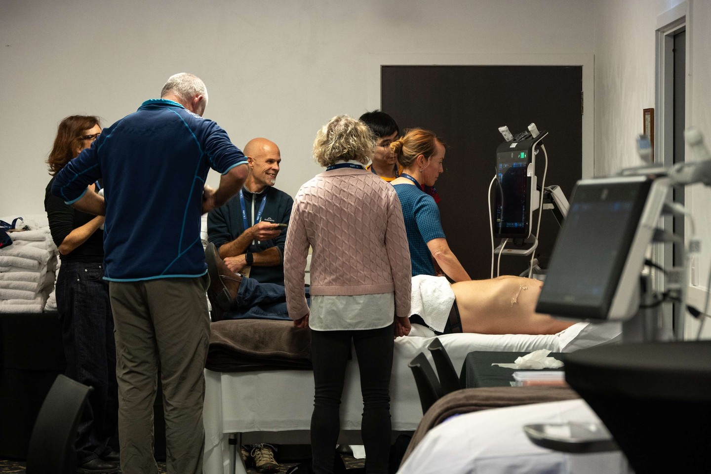 Joint effusion? Fracture? Soft tissue or foreign body?
This Musculoskeletal POCUS Workshop brings it all together. Hands-on scanning with live models and phantoms, focused on acute presentations you’ll see every shift.
Sharpen your diagnostic accuracy. Strengthen procedural confidence.
Join this workshop at SONIC 2026: Future in Focus. Explore the program and secure your place 💥
https://www.sonicconference.com/