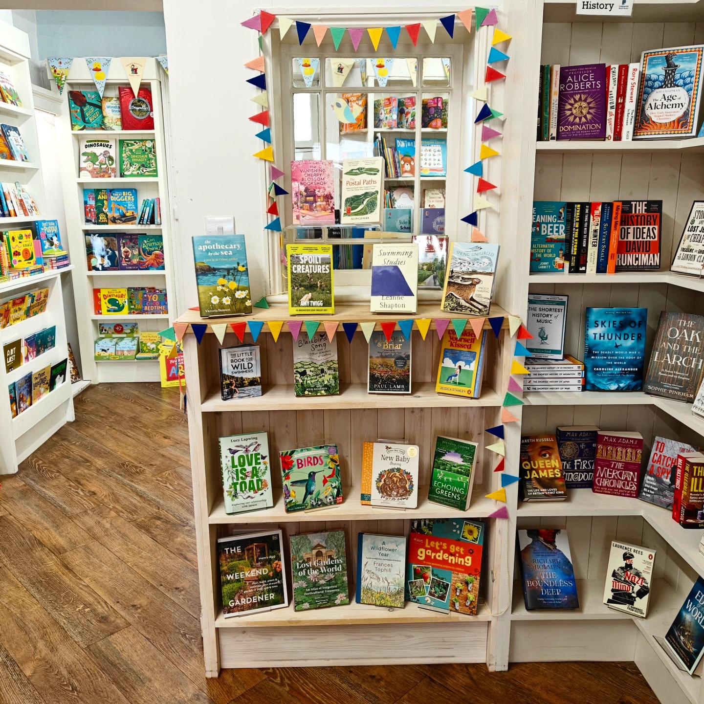 What a start to spring we've had! What have you been reading in the sunshine? 🌞
Here's our spring selection 🐞🌦️🌱
Are you a reading indoors or outdoors kind of person? What a start to spring we've had! What have you been reading in the sunshine? 🌞
Here's our spring selection 🐞🌦️🌱
Are you a reading indoors or outdoors kind of person?