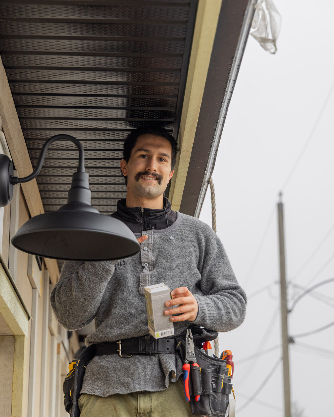 Job done right ✔️
From installation to final check, this outdoor fixture is ready to go. Clean, secure, and built to last.
Need exterior lighting done the first time properly?
We’ve got you.
📩 DM us to get started
#FourPeaksPower #ElectricianLife #OutdoorLighting #Tradesman #HomeUpgrade #YYJ