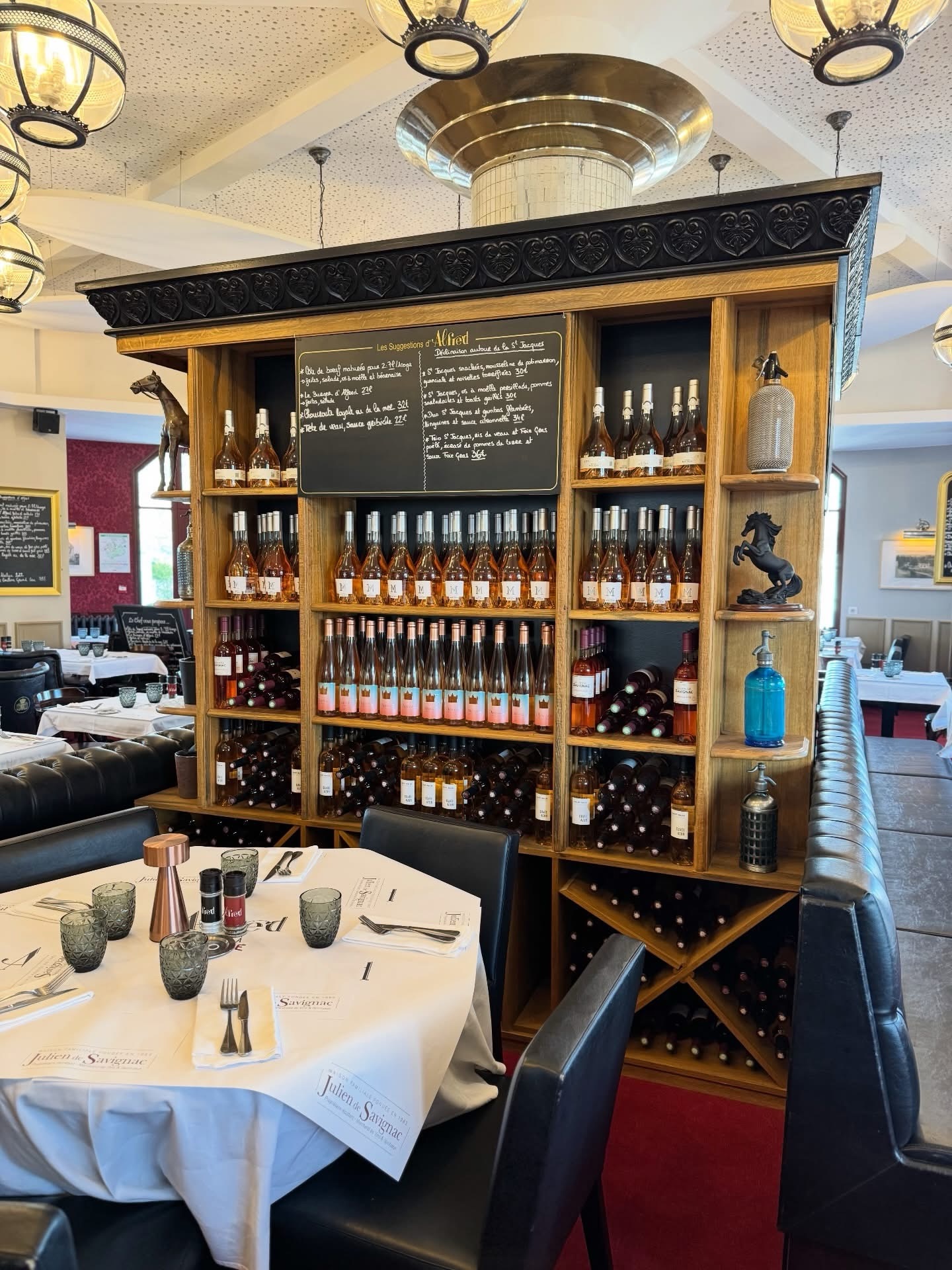 Bienvenue chez Alfred !!! 🥰
Nous sommes prêts pour vous accueillir dès midi…
À tout à l’heure pour une pause gourmande 😋