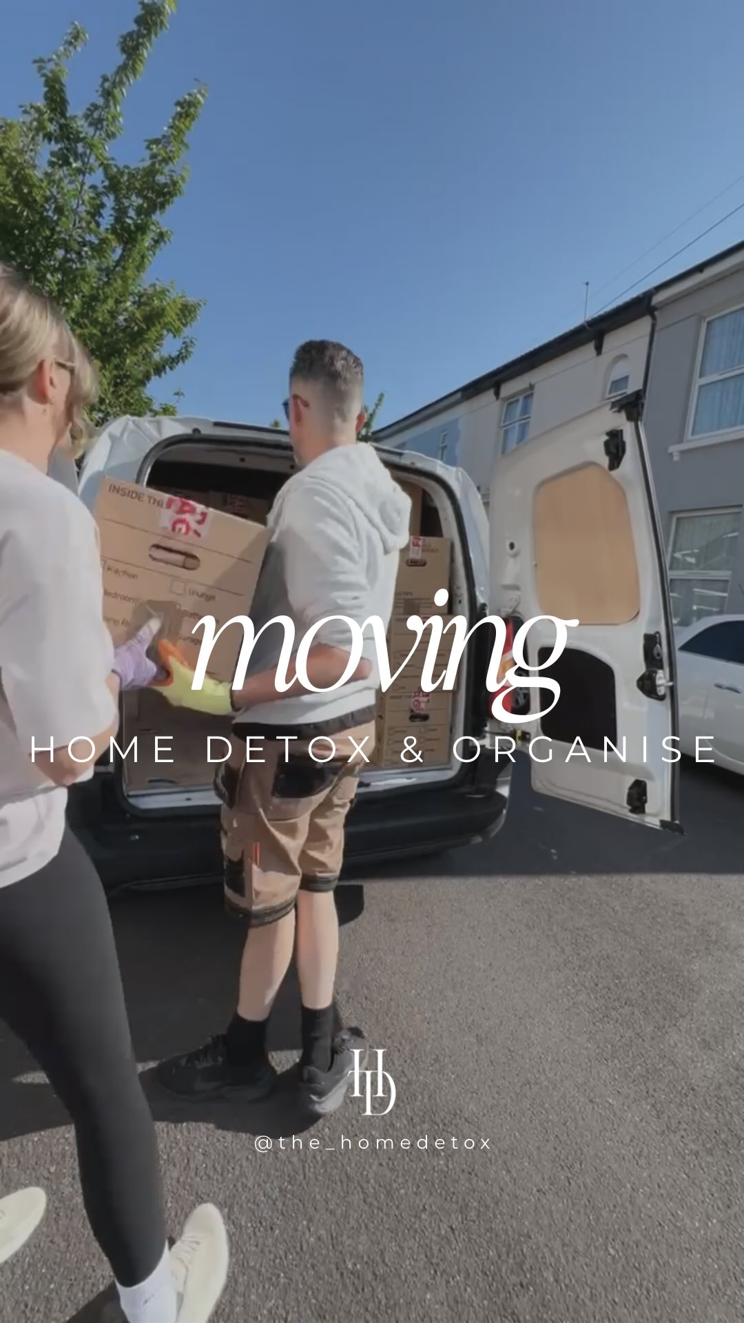 Moving house can feel incredibly overwhelming, especially when your whole life suddenly feels temporary.
Last week I helped my brother move, and I realised something…
People don’t just need help moving their belongings.
They need support creating calm within the chaos.
That’s exactly why The Home Detox lifestyle brand works so well during a move.
Because when systems are simple:
🤍 decision fatigue reduces
🤍 things feel easier to find
🤍 the process feels lighter
🤍 and your home starts supporting you again, instead of overwhelming you
This is a little glimpse into the reality of moving day behind the scenes.
The messy moments, the moving parts, the pressure, but also the systems and structure that help everything flow more smoothly.
Because creating a home isn’t just about unpacking boxes.
It’s about creating ease, clarity, and breathing space in the middle of a huge life transition.
If you’re planning a move and want something that actually helps without overcomplicating the process…
Comment “MOVING” and I’ll send you my free moving home checklist. 🤍
#movinghouseuk #movinghometips #movinghousechecklist #declutterbeforemoving #homeorganisationuk