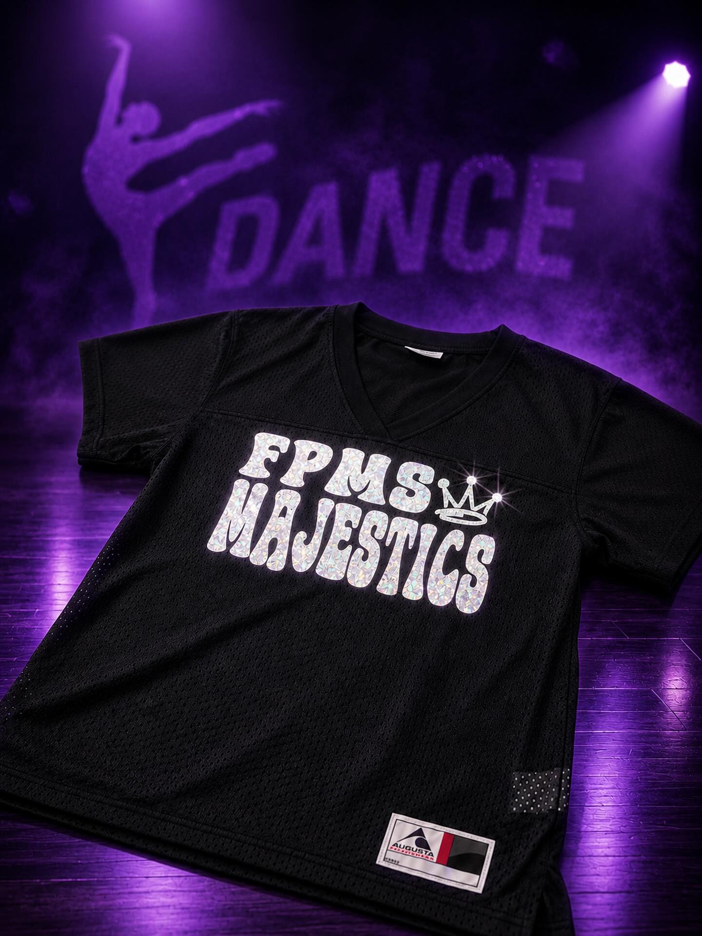 Serving looks AND sparkle under the stage lights ✨💜
This iridescent glitter hit different on these FPMS Majestics jerseys 😮💨
Customized to stand out. Made by Ovation
#OvationDance #TeamSpirit #DanceDrip #CustomDanceWear #Majestics