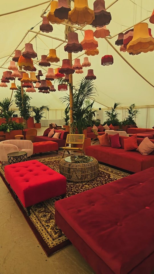 Always a wonderful experience working alongside @goodwoodmotorcircuit on their incredible projects
Here's a peek inside a recent installation
#furniturehire #eventplanning #goodwood #eventstyling