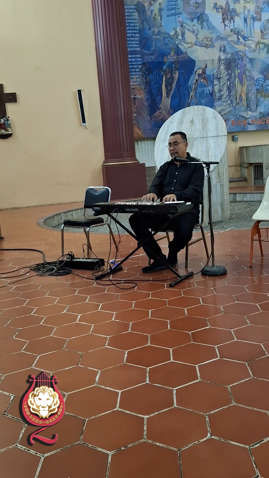 El Kyrie de la misa Primera Pontifical es una obra bellísima para tus ceremonias religiosas, ya se aniversario sacerdotal, de tu parroquia o ceremonia luctuosa. Disfruta de las obras sacras mas bellas para tu misa.
Ezequiel Música Sagrada, música para el alma.
www.ezequielmusicasagrada.com