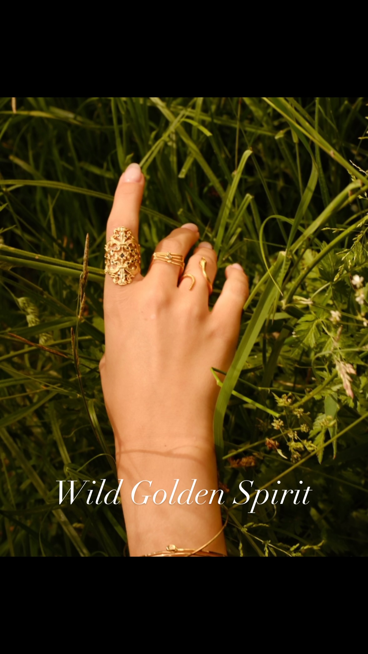 🌙Un bijou artisanal peut aussi être accessible.
Parce qu’un véritable coup de cœur ne devrait pas attendre une grande occasion.
✨Schade Jewellery