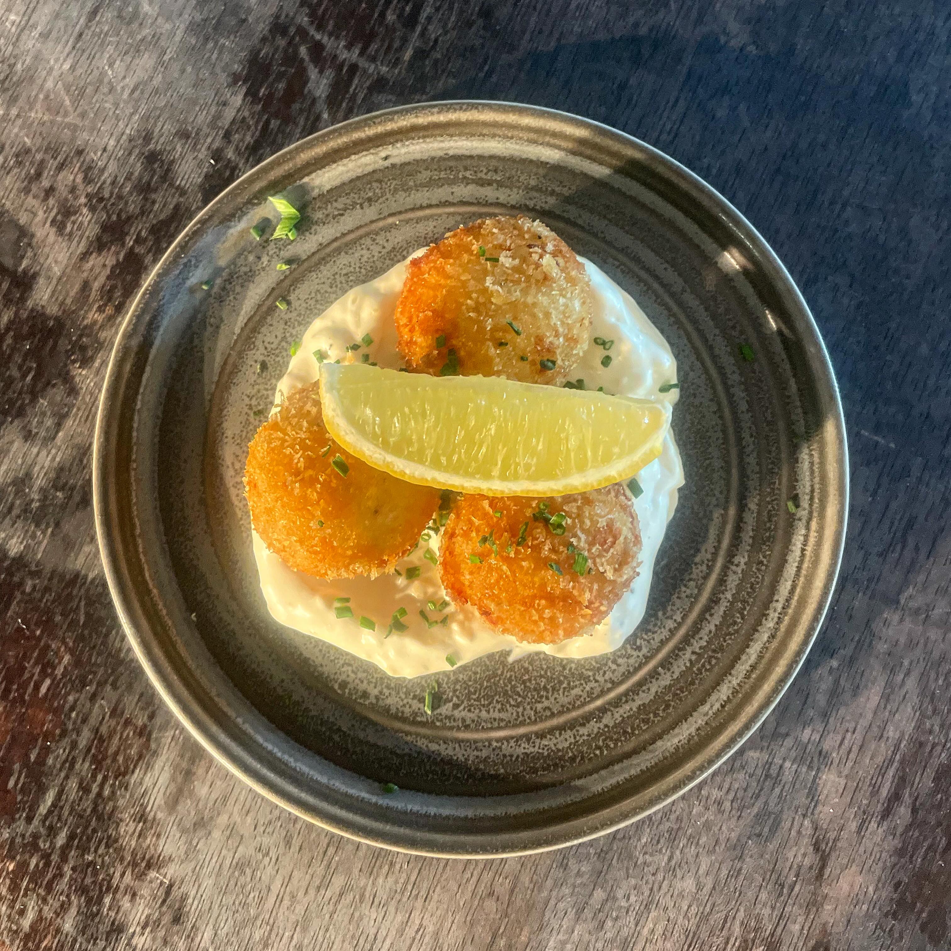 ✨ NEW MENU ✨
- Salted cod croquettes, lemon & confit garlic aioli
#bristolpubfood #bristolwheretoeat #bristolsummerfood #bristollunch #bristolgoodpub