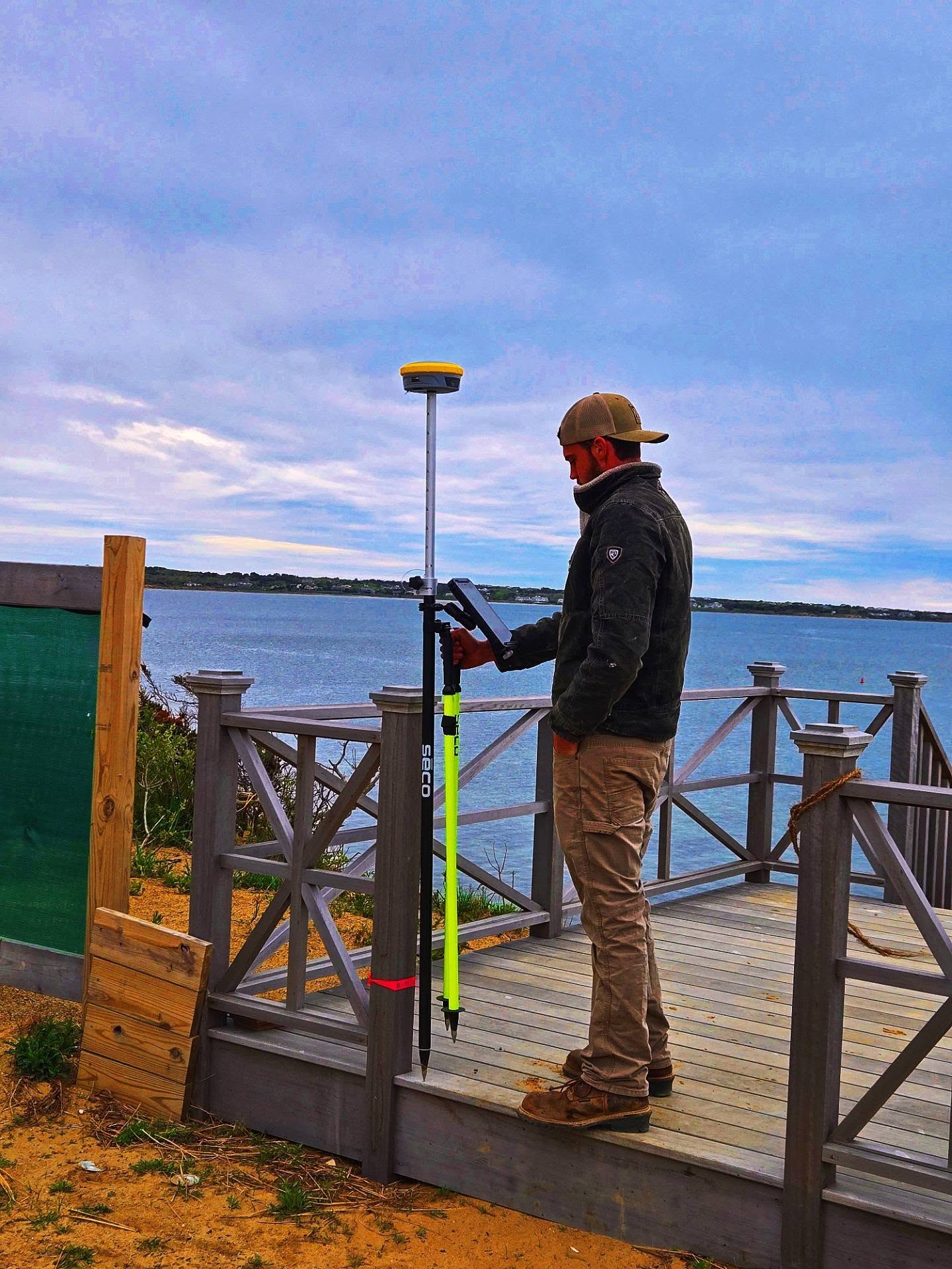 We recently took a ferry over to Nantucket to set up @jbrownbuildingservices with a new @geomaxofficial Zenith 55 GPS Rover! Using Geomax's X-PAD software, they will now have the ability to collect data and do layout for future projects!
Thank you to Josh and his crew for this opportunity!
#geomax #secoprecision #seco #tripltektablet #gps