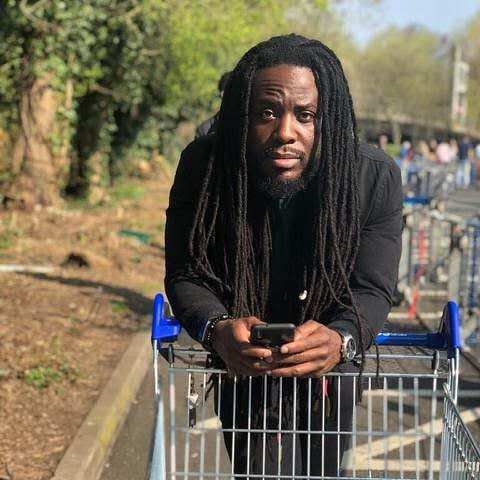 We believe locs are more than a style — they’re a living story. In our latest post we trace locs from ancient roots to modern-day pride, and share why gentle, informed care matters for healthy, long-term growth. With over 18 years’ experience, we combine cultural respect with tailored maintenance techniques and Afrocentric products to help you honour your crown.
Whether you’re starting your first set, maintaining mature locs, or training to become a loctician, we’re here to support your journey. Link in bio to read the full article and book your appointment at our North London salon. 👑🌿✨
#LocCare #NaturalHairUK #LocticianLife #HealthyLocs #AfrocentricCare #Q2LocsParlour #HairHeritage #NorthLondon