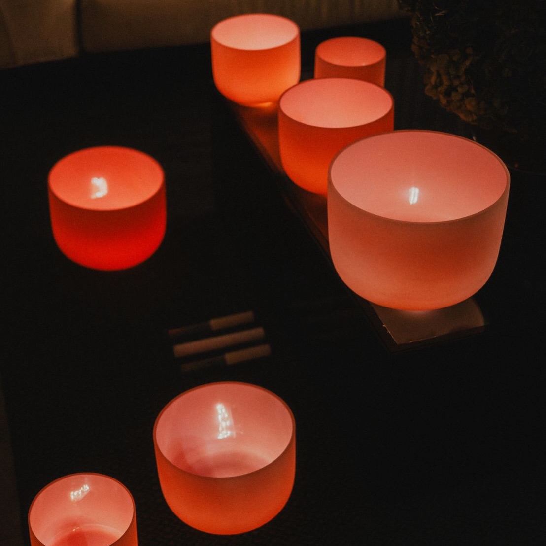 JOIN US THIS SUNDAY FOR A SOUND BATH🧘🏽♀️🔮
14th June | 6pm-7:30pm
An immersive evening of spinal movement, breathwork, sound, stillness and intention setting designed to guide you into deep rest, emotional release and reconnection.
The very thing you’ve been craving but couldn’t quite put your finger on.
The New Moon Cocoon is an immersive evening of spinal movement, breathwork, sound, stillness and intention setting designed to guide you into deep rest, emotional release and reconnection.
This is where you come to soften.
To feel held.
To reconnect with yourself and with others in a way that feels ancient, grounding and deeply human.
DM us to book & we’ll send you a link ✨