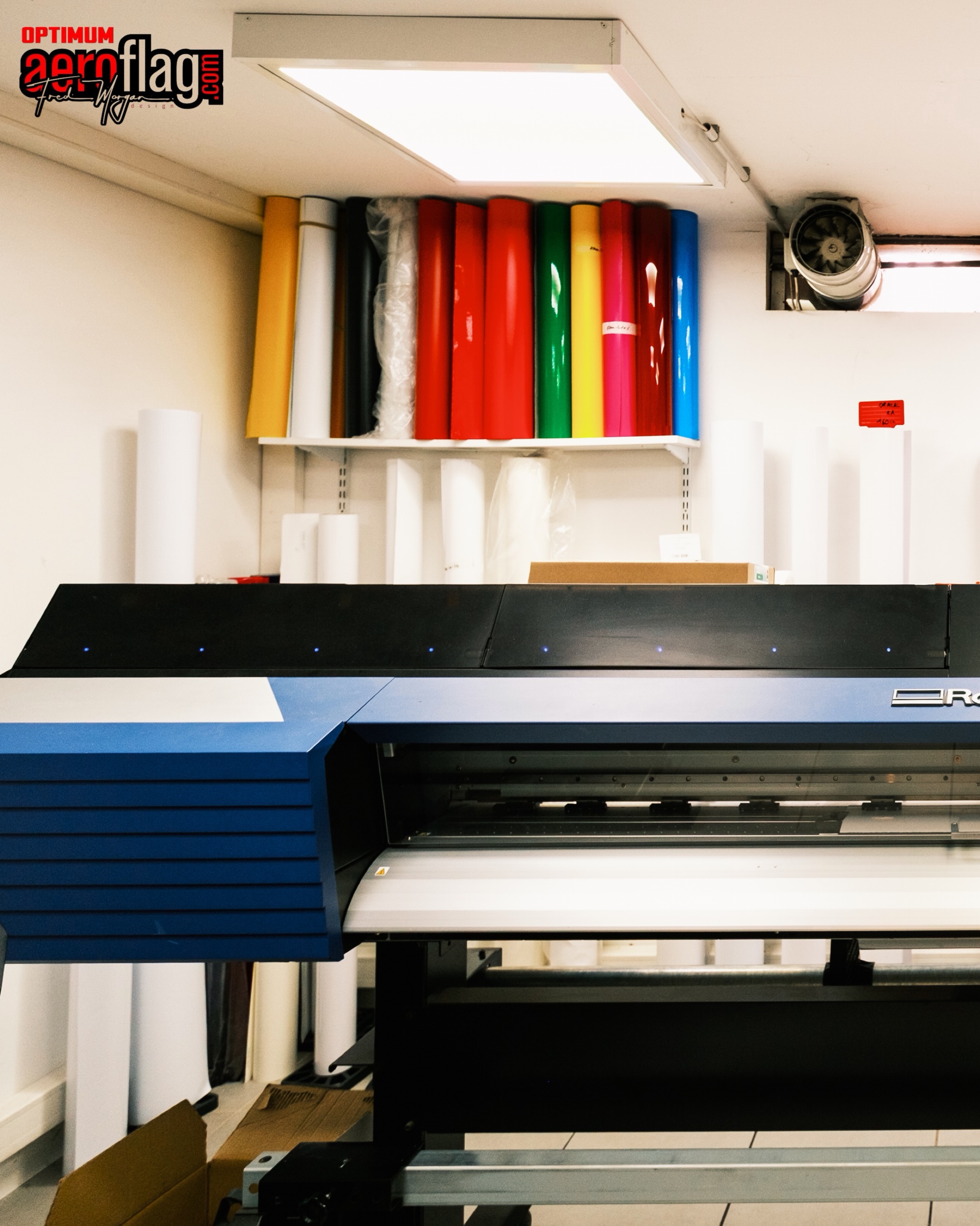 🌈 Dans les coulisses de la création…
Ici, ça imagine, ça configure et ça imprime sans s’arrêter ! Notre atelier tourne à plein régime pour donner vie à vos projets les plus fous !
Du covering de véhicule, aux tee-shirt en passant par les portes clé ?
On gère TOUT. 💥
Besoin de booster votre visibilité ? Nos machines sont prêtes, notre équipe aussi.
Écrivez-nous ! 👇
🎨Optimum - Aeroflag - Fred Morgan
📞 04 92 22 36 70
📩 fred@opm.pub
📍35 Rte de Veynes , 05000 Gap
#pub #flocagepersonnalisé #atelierpublicitaire #covering #myhautesalpes 📸 @agence_limocom