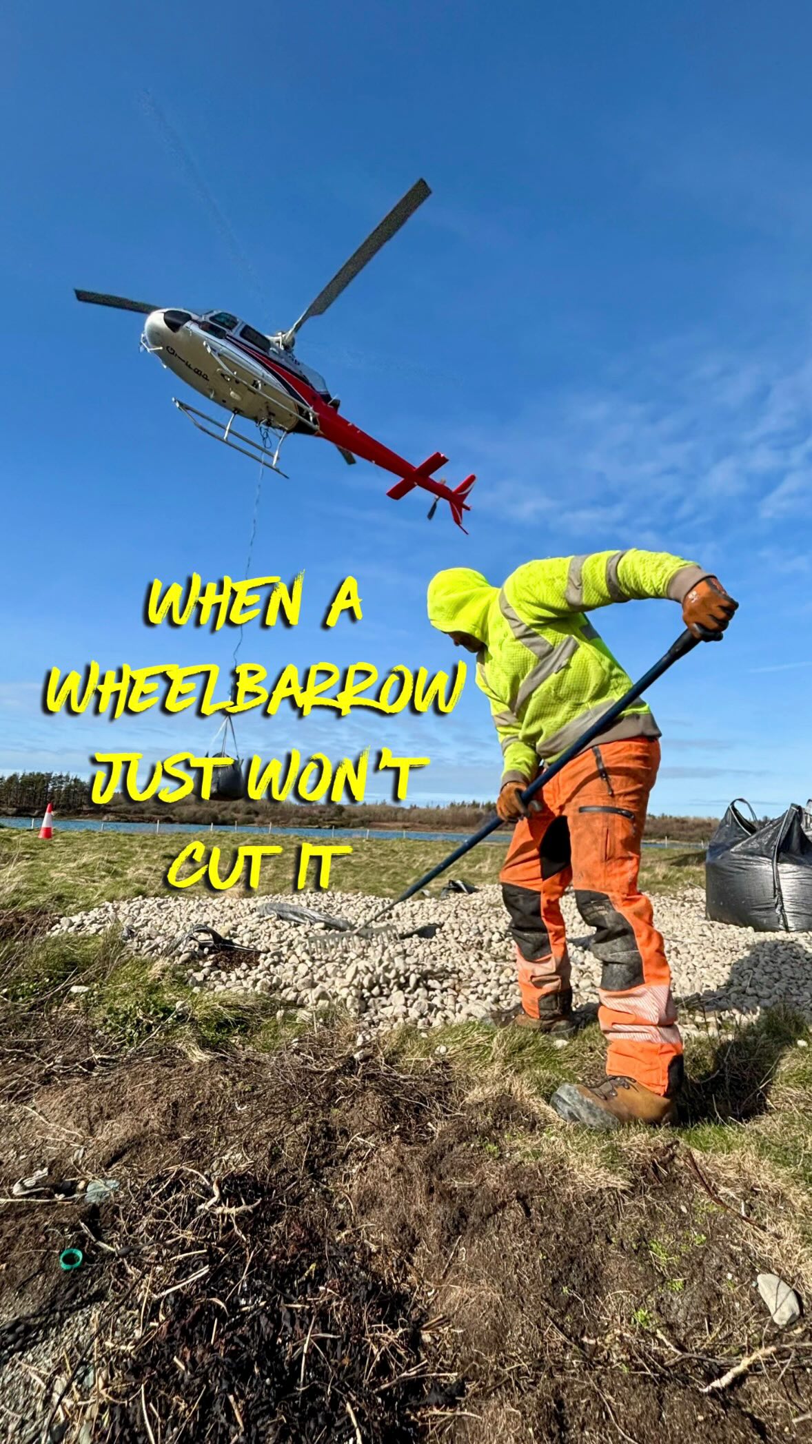π Throwback to when we called in the reinforcements π
A helicopter, bags of gravel and a habitat creation project for nesting terns.
A slightly unusual conservation and ecological restoration job, using aerial logistics to deliver materials where ground access isn’t possible.
Not your everyday conservation work, but we’re all about going the extra mile (or several hundred feet π€ͺ)
π¦ππΏ
-
π Atgofion o alw am ‘chydig o help oddi uchod π
Hofrennydd, bagiau o raean a phrosiect creu cynefinoedd ar gyfer morwennod yn nythu.
Gwaith cadwraeth ac adfer ecolegol bach yn anarferol, gan ddefnyddio logisteg o’r awyr i ddanfon deunyddiau at safle sy’n anodd ei gyrraedd.
Mae natur yn sicr yn ein cadw ar flaenau’n traed π€ͺ
π¦ππΏ
#conservation #habitatcreation #terns #ecologicalrestoration #seabirds
