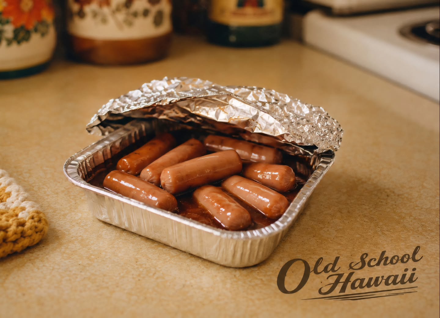 🤙🏼 Old School Hawaiʻi Values #001
Last minute invite?
We still brought something.
Didn't matter if it was Vienna sausage, mac salad, soda, or whatever was sitting in the pantry.
Because we were taught never show up empty handed.
What was your spur-of-the-moment party dish? 😆
#hawaiistyle #values #dakine #hawaiilife