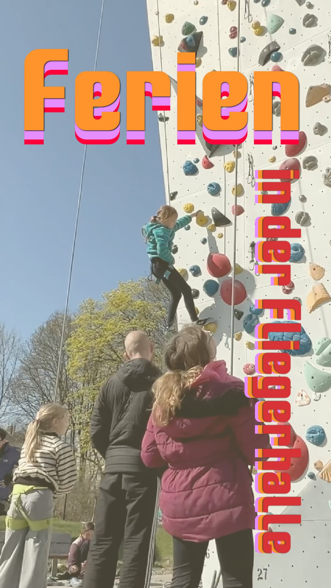 ☀️ Sichert euren Kids die letzten freien Plätze der Sommerferien-Freizeit
Die Sommerferien stehen bevor und es gibt noch Plätze in der Ferienfreizeit!
🏞️ Jeden Tag von Montag bis Freitag (9:00–15:00 Uhr) stehen Spiel, Bewegung und natürlich das Klettern im Mittelpunkt. Unsere Trainerinnen und Trainer zeigen den Teilnehmenden wichtige Techniken – vom Anseilen über den Partnercheck bis hin zum richtigen Sichern im Seil. Auch im Boulderbereich wird an Gleichgewicht, Kraft und Technik gearbeitet.
🍽️ In der gemeinsamen Mittagspause wird sich gestärkt und ausgeruht, bevor es wieder an die Wand oder – bei gutem Wetter – nach draußen auf unser großes Außengelände geht.
👟 Ob Anfänger oder Fortgeschrittene – alle sind willkommen. Kletterschuhe können bei uns geliehen oder saubere Hallenschuhe genutzt werden.
📍 Weitere Infos & Anmeldung findet ihr auf unserer Website!
Wir freuen uns auf sportliche Ferientage mit euch! 💪✨
#fliegerhallebraunschweig #bouldering #ferienfreizeit #ferieninbraunschweig