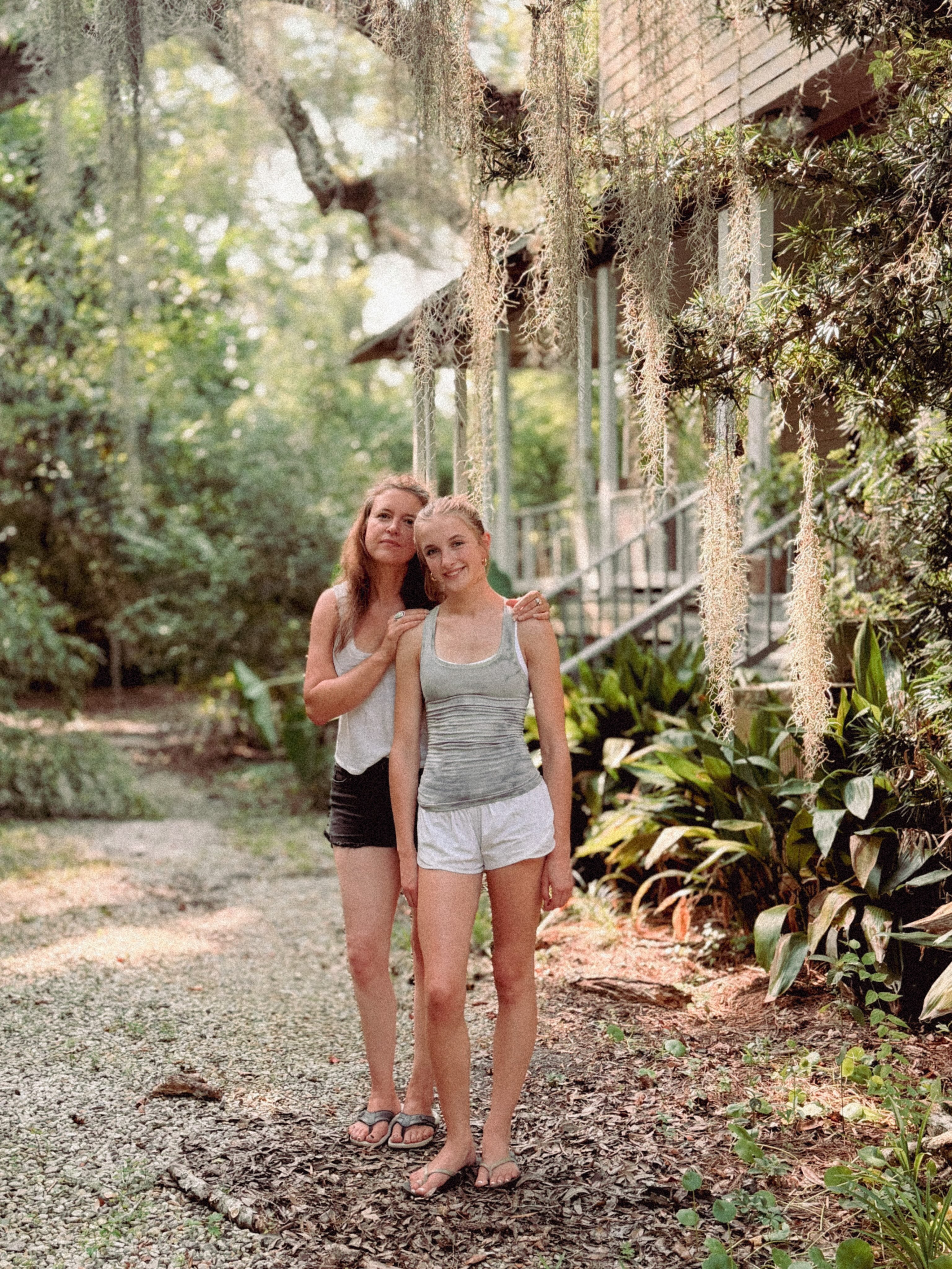Happy 250th America 💥 We are spending the weekend at our family compound in Louisiana. Bought in 1930 by my great grandparents for their 10 children, this magical place on the bayou is still in the family. The families of those original 10 children enjoy summer, holidays and some full time living amongst Spanish moss, big old trees, community, food and family.
This weekend we are celebrating the life of my uncle who passed, 90 years of this place and America ‘s 250th birthday.
I hope y’all are having a lovely weekend! Happy Fourth!!