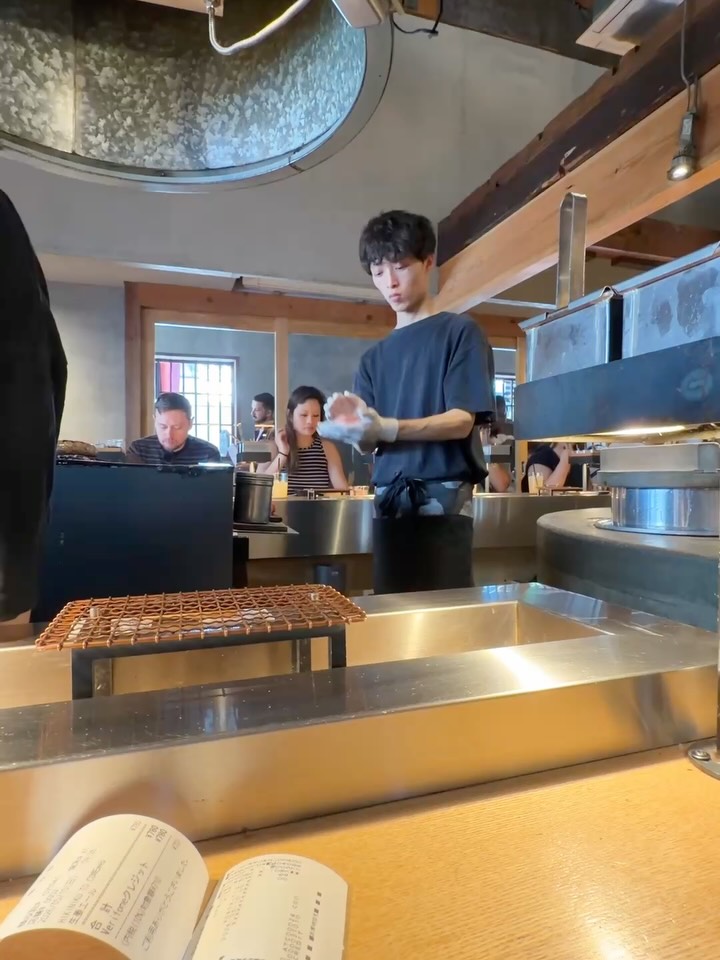 I ate at every viral food spot I could find in Japan. Here’s the honest truth.
Worth every bit of hype? Hikiniku to Come in Kyoto and the Horumon-don at Kitsuneya in Tsukiji Outer Market Tokyo. Both stopped me mid-bite.
Hikiniku to Come is booked out 1-2 months in advance. I snagged a reservation 2 days before. One of the many perks of traveling alone — you only need one seat. 🙌🏻
Overhyped? Imopipi and the Tonkatsu. Meh — just not great.
Longest wait? Age 3 — over 45 minutes for an egg sando and whipped cream sando. Worth it? You decide.
Here’s everything I tried:
1.Hikiniku to Come — grill master at work
2. Hikiniku to Come place setting
3. Hikiniku to Come final course with raw egg
4. Motoi Gyoza — Kyoto
5. Tonkatsu Marushichi Ginza — Tokyo
6. Imopipi crème brûlée sweet potato — Tokyo
7. Tokyo Curry Pan
8. Adre sizzling cheese burger
9. Age 3 egg sando
10. Age 3 whipped cream sando
11. Yellow omurice
12. Kitsuneya Horumon-don — Tsukiji Outer Market, Tokyo
13. Horumon-don with raw egg
Save this for your Japan food list. Cheap eats and desserts coming next.
#japanfood #tokyofood #kyotofood #japantravel #foodi
