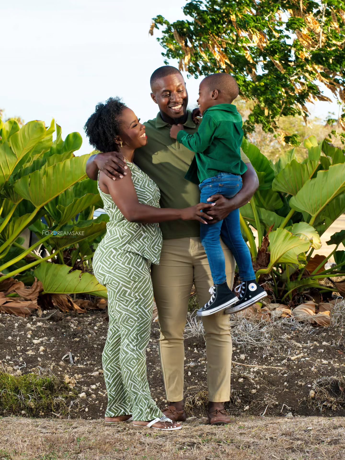 @alainpilgrim x Jemar & Dynisha's Family
Birthday and Engagement Photoshoot๐๐๐พ๐ฅ๐๐พ
To See the Full Album, Visit My New Online Gallery Link In Bio๐๐พ
#studiophotography #headshots #studiolife #camera #sony landscape event portrait nature photography life sunset sunrise godisgood beauty beach lens beautifuldestinations barbados caribbean ocean canvas faith light happiness love photooftheday photoshoot professional birthday