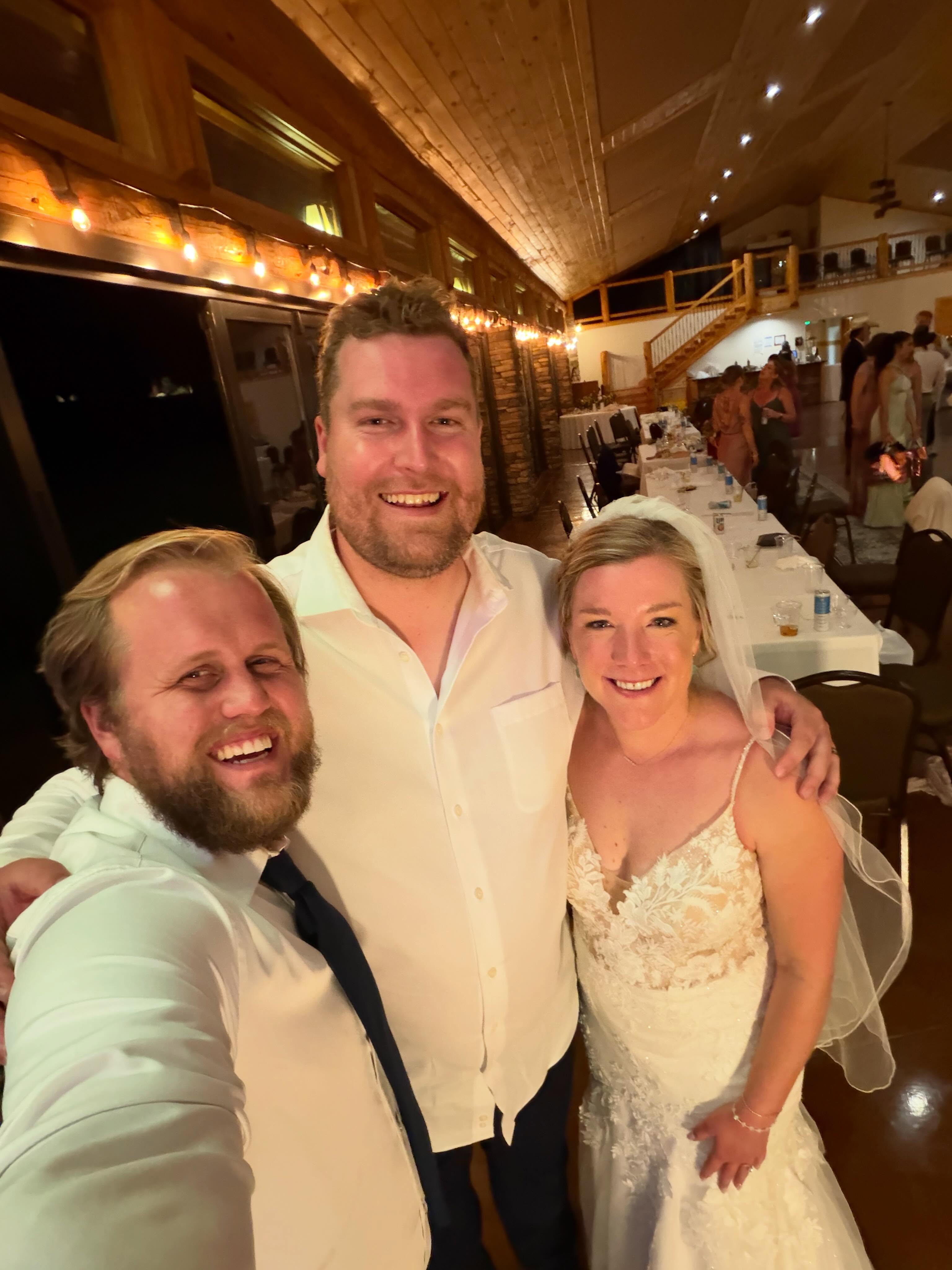 Congratulations to these two LOVELY people ❤️ What a celebration for Dr. and Mr. Wagner! Thank you for choosing GVE 🎉