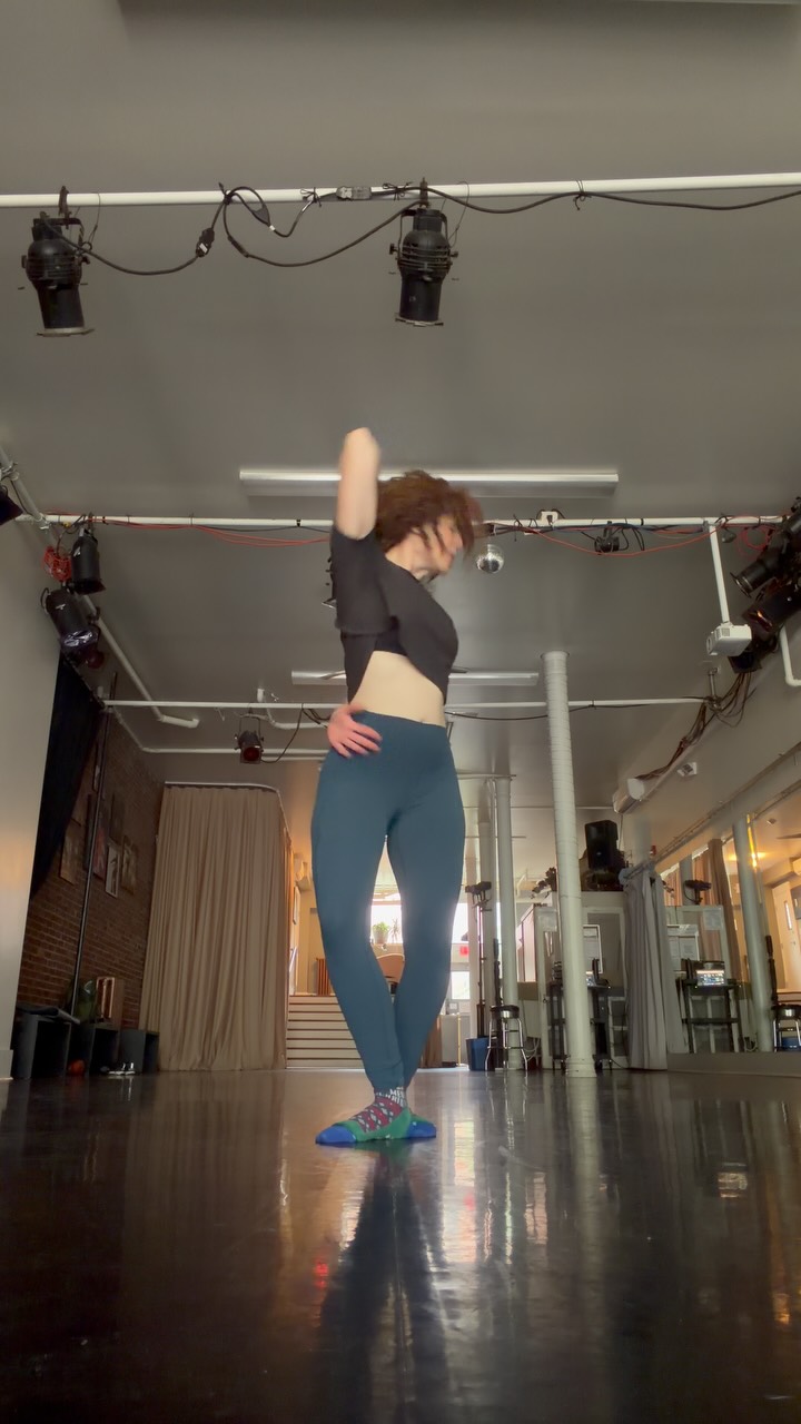 All tied up.
Music: “Oneness-Okersounds Vol. 13” by Babel
#dance #choreographer #danceteacher #dancer #contemporarydance