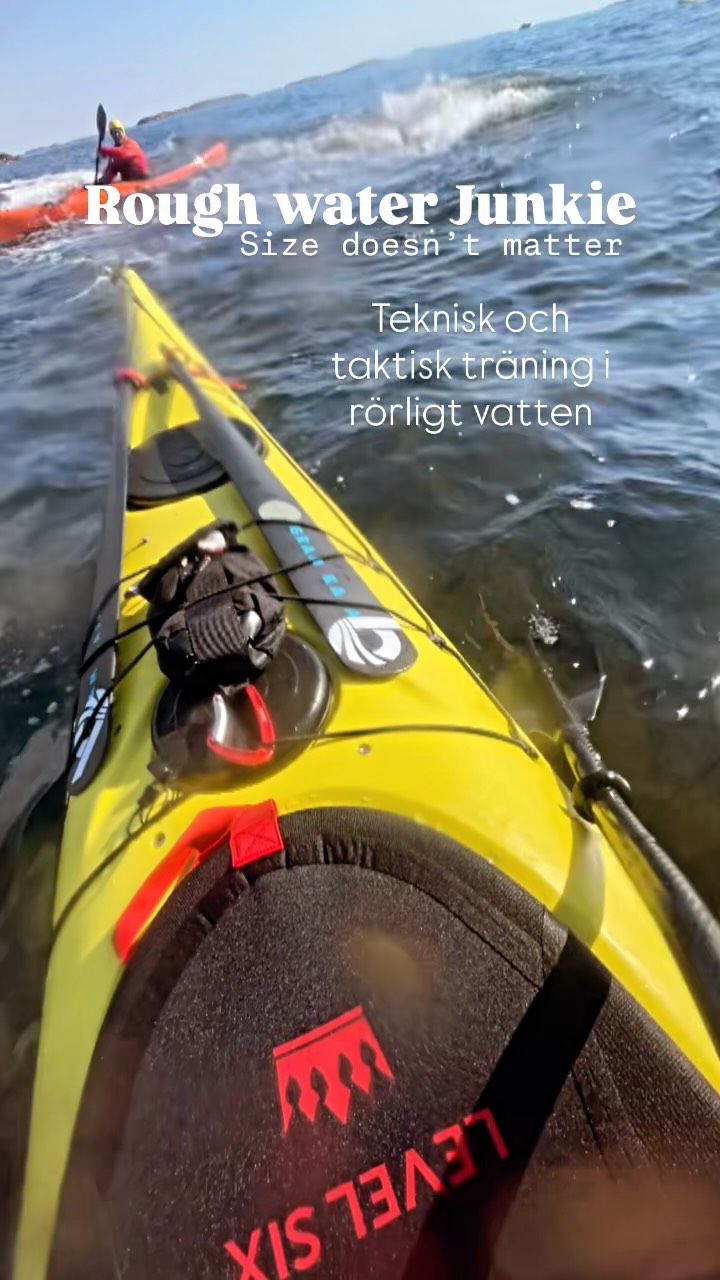 Kurs i teknik och taktik för havspaddlare - i den brytande miljön - förberedande kurs för mer avancerade kurser så som Rött Paddelpass där vana av rörligt vatten krävs.
#nautoppkajakcentergrebbestad #havskajak #paddlakajak #äventyr #personligutveckling