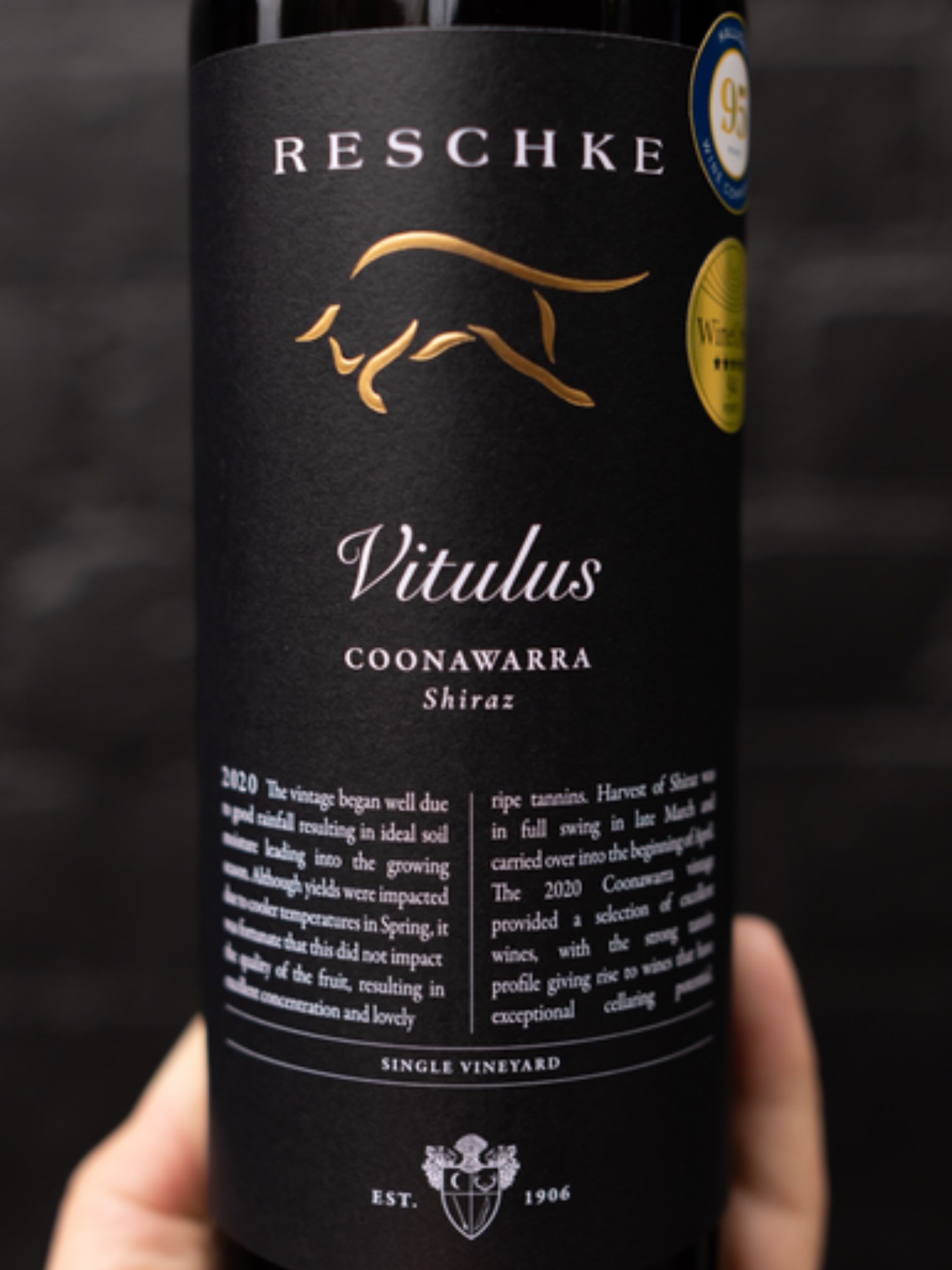 “This is a wine that will please a lot of red wine drinkers”.
Campbell Mattinson - Halliday Wine Companion 95 Points.
Reschke Vitulus Coonawarra Shiraz 2021.🍷