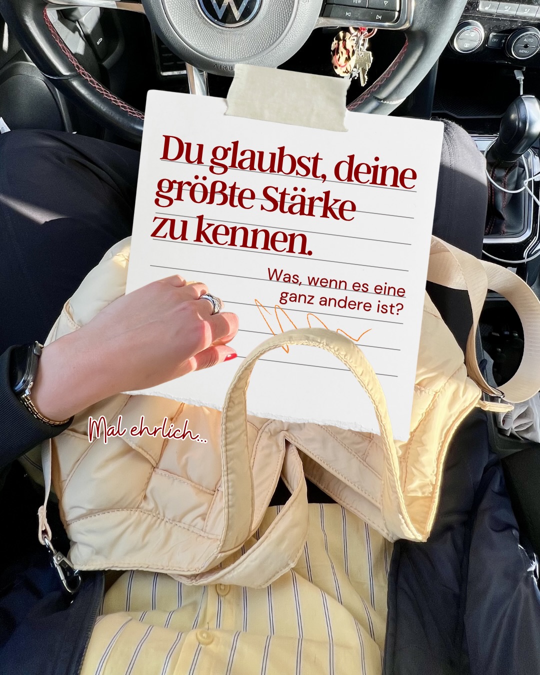 Du kannst dein Angebot wahrscheinlich in- und auswendig erklären. 💁🏼♀️
Welche Leistungen du anbietest.
Wie du arbeitest.
Seit wann es dein Unternehmen gibt.
Und genau darüber sprichst du auch. 🙃
Was dabei oft zu kurz kommt:
Warum entscheiden sich Kund:innen eigentlich für genau dein Unternehmen?
Nicht für die Leistung.
Nicht für den Prozess.
Sondern für die Menschen dahinter.
Für das Vertrauen.
Für das Gefühl, verstanden zu werden.
Für die Sicherheit, die richtige Entscheidung zu treffen.
Genau darin liegt häufig die größte Stärke eines Unternehmens.
Und trotzdem findet man sie weder auf der Website noch auf Social Media oder in einer Unternehmensbroschüre.
Dabei ist genau das oft der Grund, warum Menschen anfragen, wiederkommen und dein Unternehmen weiterempfehlen. ✨
Gute Leistungen gibt es viele.
Entscheidend ist, dass Menschen erkennen, warum sie sich für genau dein Unternehmen entscheiden sollten. 💛
#branding #markenentwicklung #unternehmertum #gagstudio #marketing