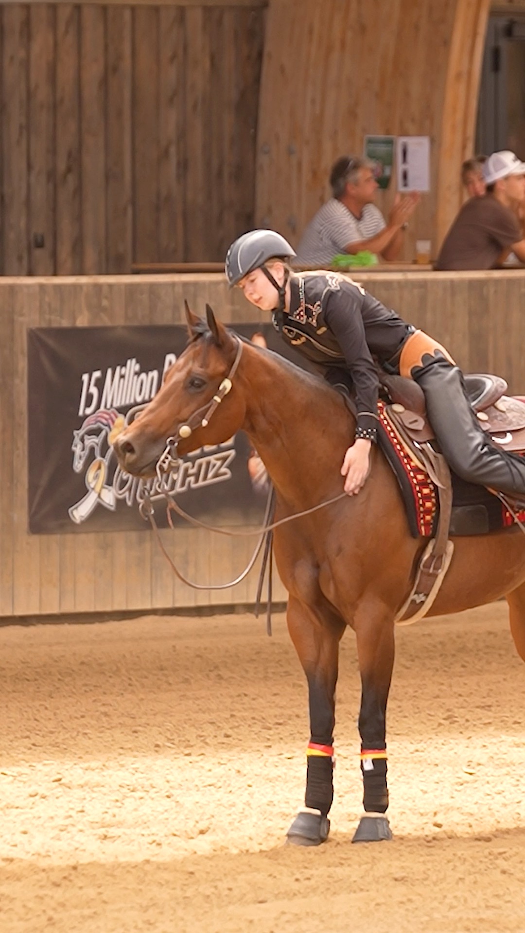 Amelie Schliesser & Don Magnetic marked an impressive 214 in the Continental Junior Riders Team Competition at the WRCC 2026. ๐๐ฉ๐ช
๐ฅ @dv.media.production
#WRCC26 | #LQH | #worldreiningcontinentalchampionships