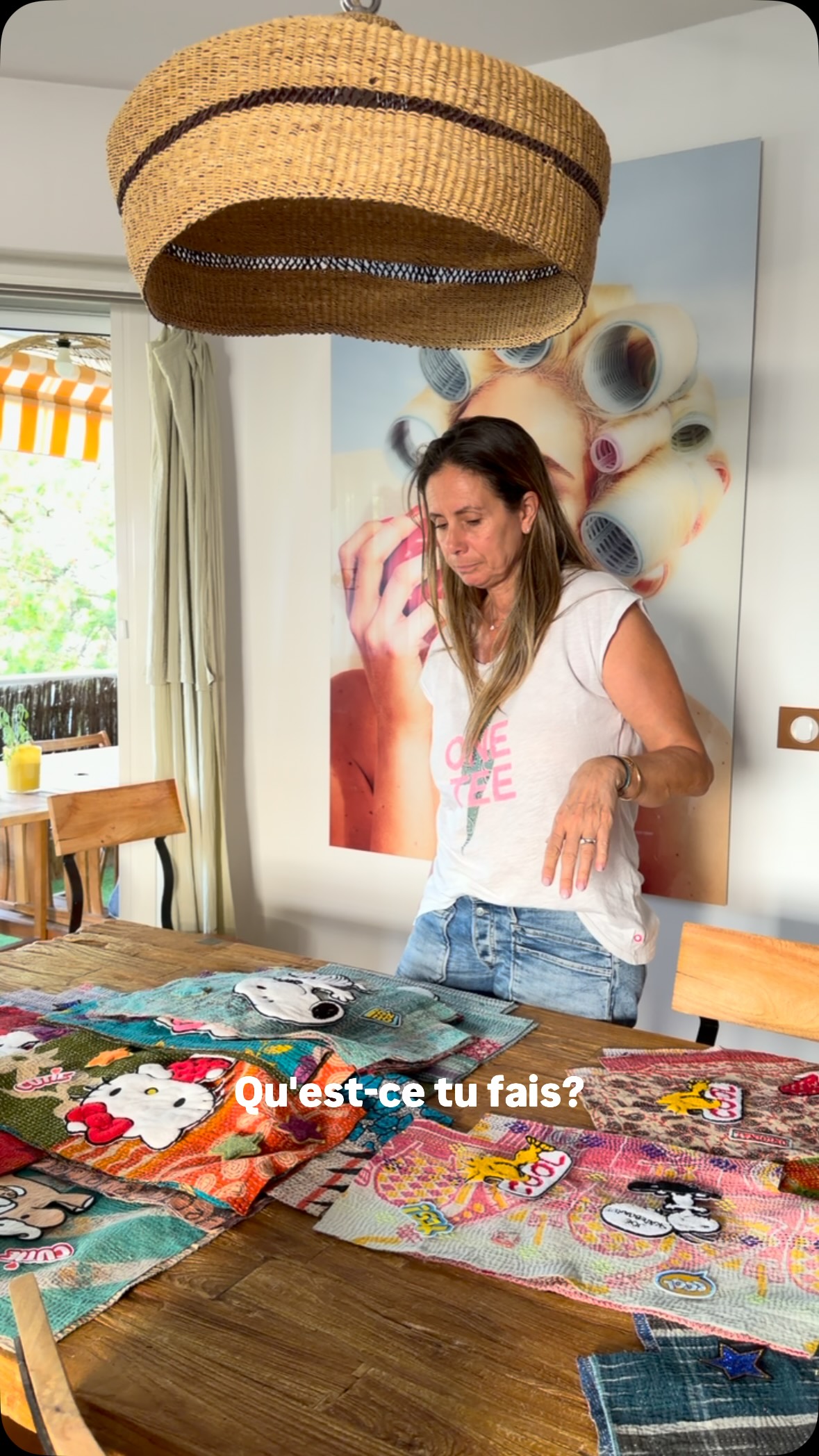 Coupe et choix des patchs pour une nouvelle série de pochettes en Kantha vintage The Caravan.
Demain étapes suivantes:
matelassage, et montage…😊
To be continued…
#pieceunique #madeinfrance #nice #artisanatfrancais #kantha