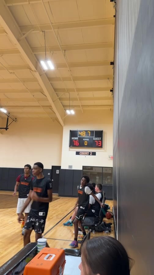 Amazing finish to Hogh School DBYL tonight! #danabarrosbasketballclub #dbyl #boysbasketball