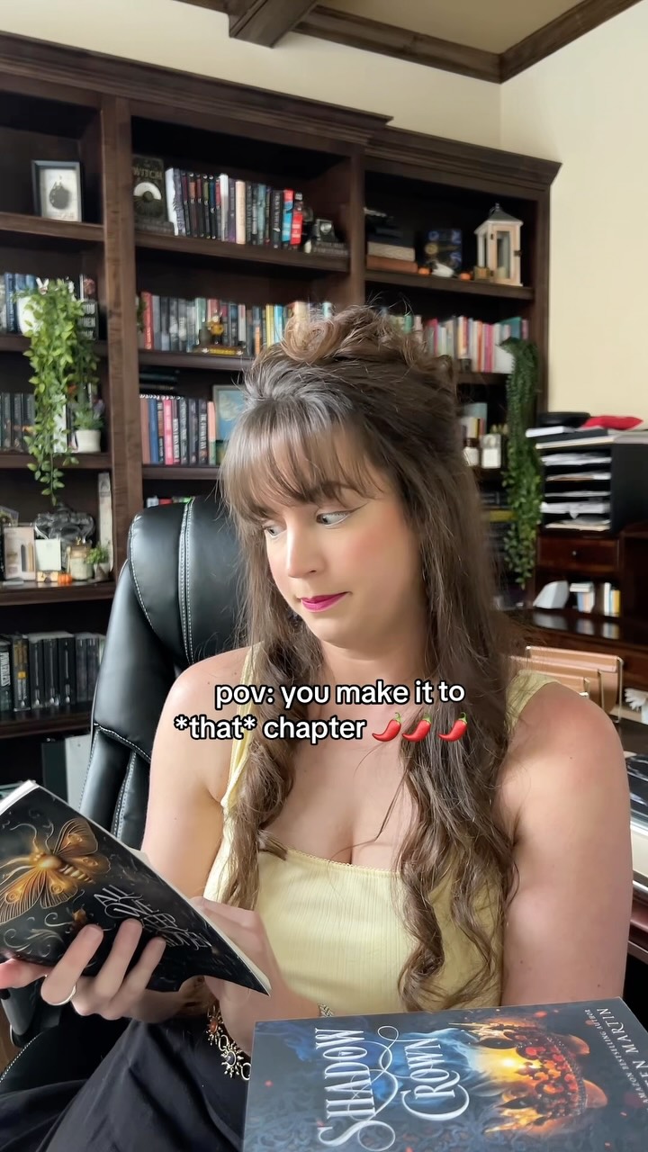 fast-burn because *karma* 🤫 #gothicfantasy #indieauthor #indiebooks #romantasybooks #enemiestoloversbooks