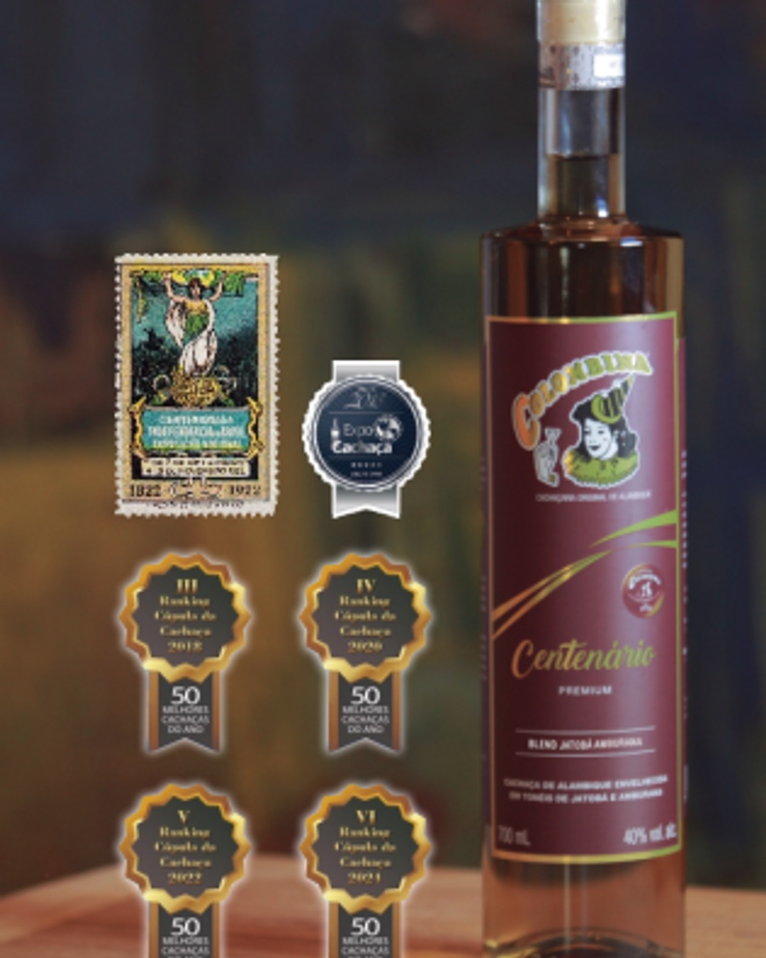 Colombina Centenário — o blend comemorativo Jatobá & Amburana que celebra 100 anos de história. 🥃 Notas de baunilha, canela, frutas maduras e um final longo que convida ao próximo gole. Em promoção por tempo limitado. Link in Bio #Cachaça #Colombina #Centenário #Blend #CachaçaArtesanal #Degustação #MinasGerais
