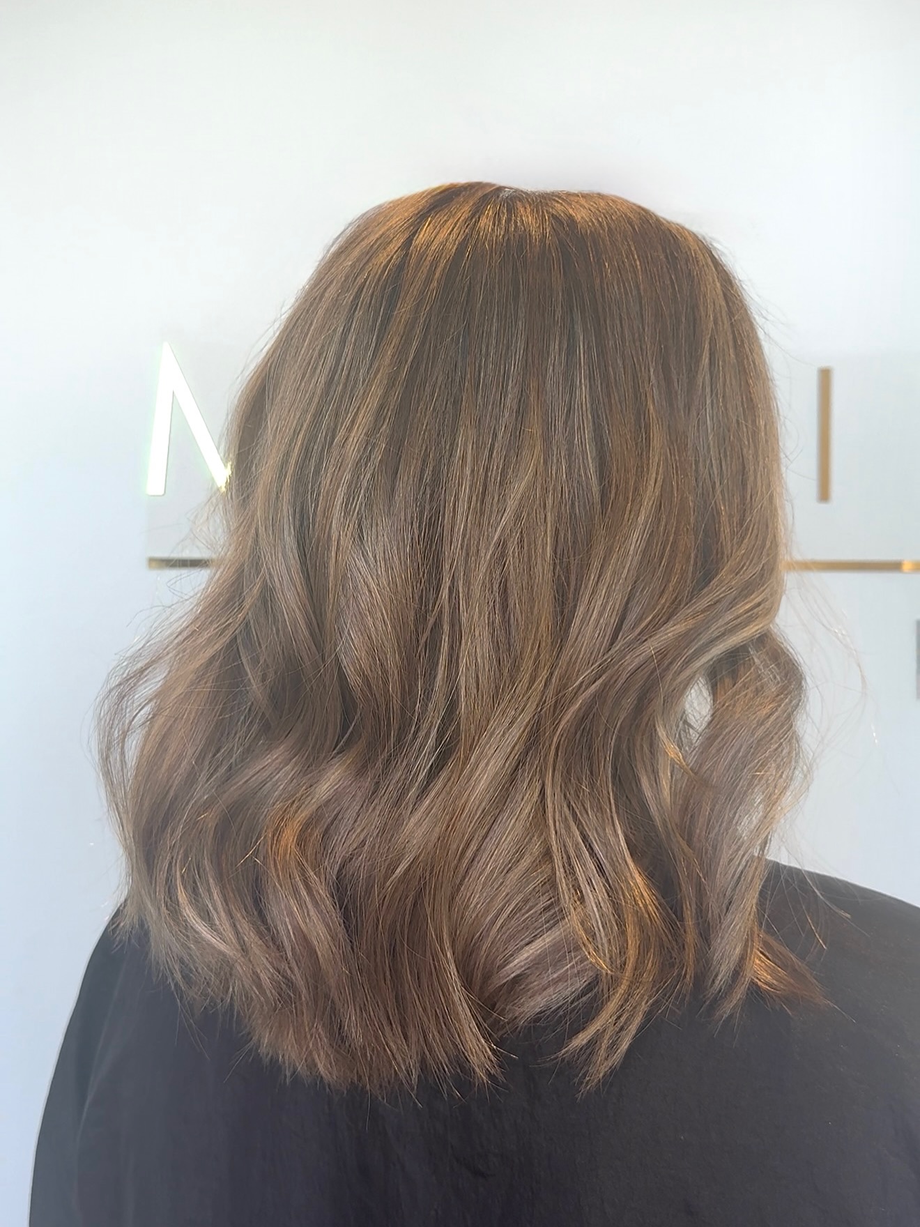 ✨A refined colour transformation by Grace✨
Creating depth, dimension and a beautifully seamless finish. Thoughtfully tailored tones for a soft, polished result that feels effortless🤎
Call to secure your appointment now! ☎️
#luxuryhair #colourtransformation #hairgoals #luxurycolour #dimensionalcolour
