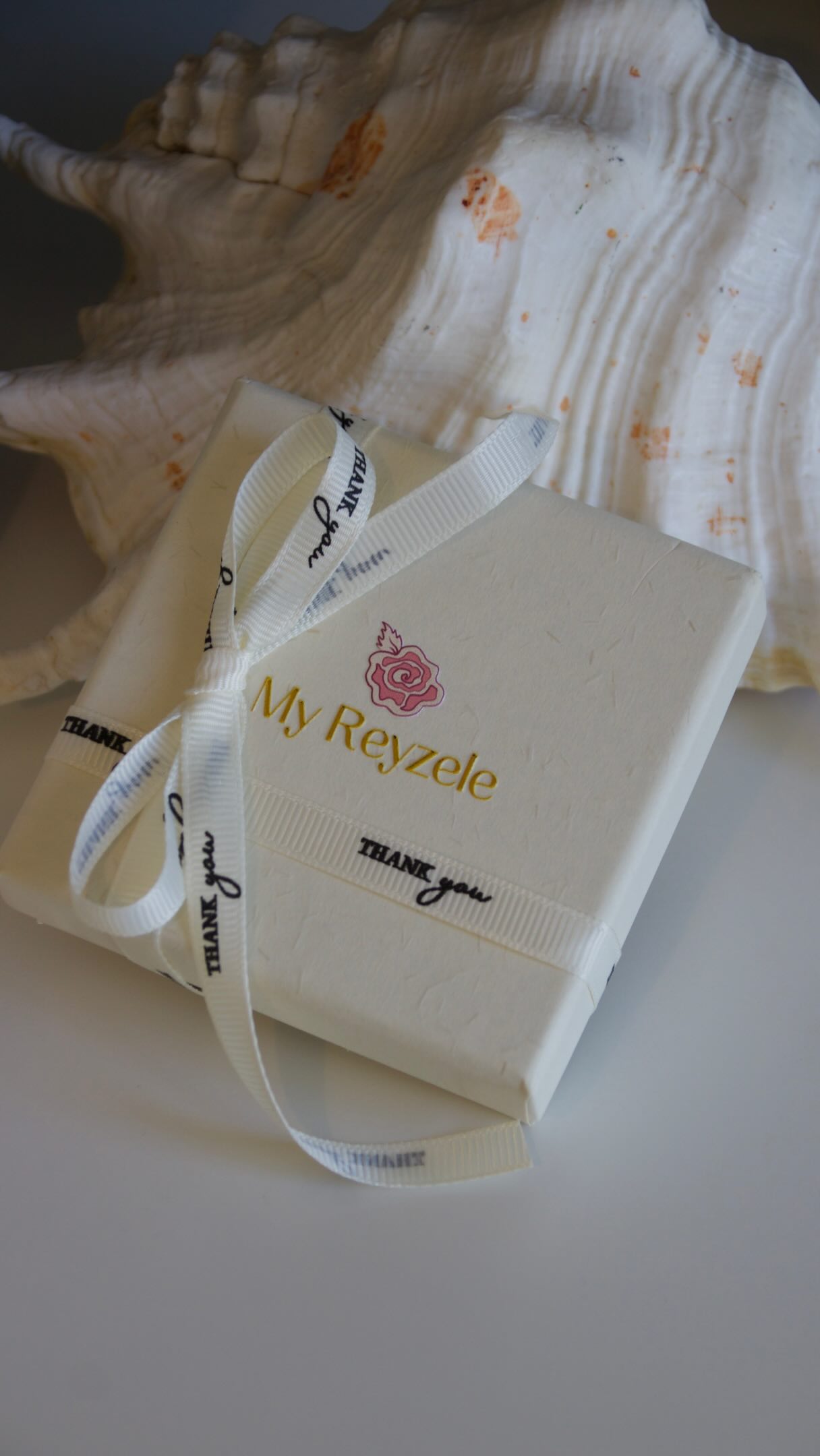 One order for you. A little moment of “keep going” for me. 🤍
Every order feels like a small sign that this dream is growing, slowly and with love.
Thank you for supporting handmade.
#jewelryisrael #handmadeisrael #pearlsandbeadsjewellery #smallbusinessisrael #טכשיטים