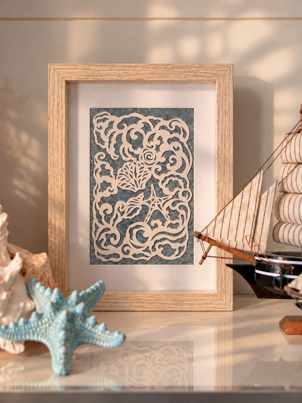 Inspired by the beauty of the sea, this hand-cut paper artwork brings together delicate seashells, flowing waves, and the magic of the underwater world.
A little piece of the sea, created slowly and with love, to bring a sense of calm and wonder into your home.
For those who feel at home by the sea.
Вдохновлённая красотой моря, эта картина, вырезанная вручную из бумаги, объединяет ракушки, плавные линии волн и волшебство подводного мира.
Маленькая частичка моря, созданная неспешно и с любовью, чтобы наполнить дом атмосферой спокойствия, лёгкости и вдохновения.
#artpaper #sealover #מתנותמיוחדות #מגזרותנייר #ישראליארט